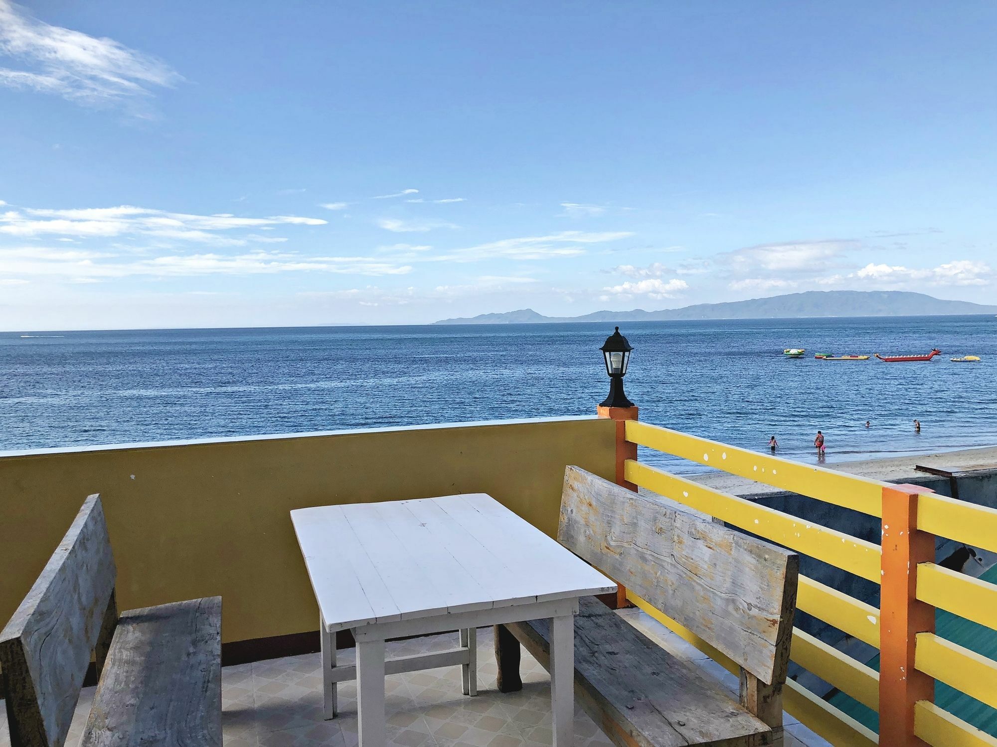 פוארטו גאלרה Queen Of Isle Cottages And Restaurant מראה חיצוני תמונה