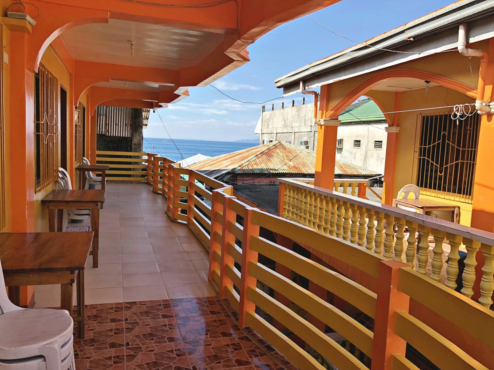 פוארטו גאלרה Queen Of Isle Cottages And Restaurant מראה חיצוני תמונה